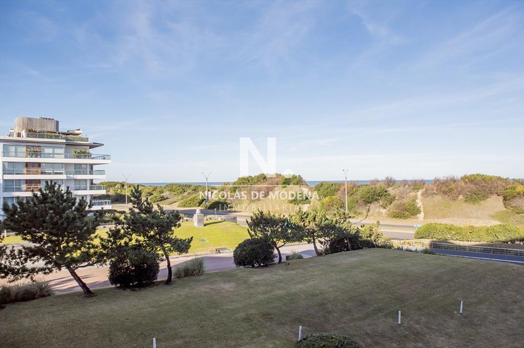 Apartamento de 3 dormitorios en Rincon del indio,