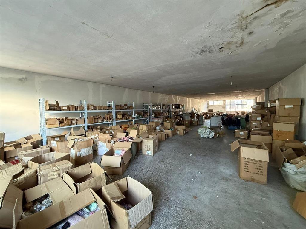 8 de octubre esq Comercio, 517 m2 salón + deposito, 10 m de