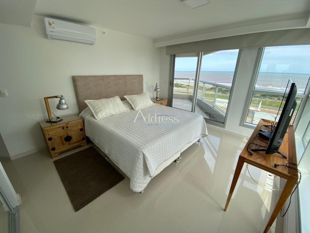 Apartamento en Brava -3 dormitorios