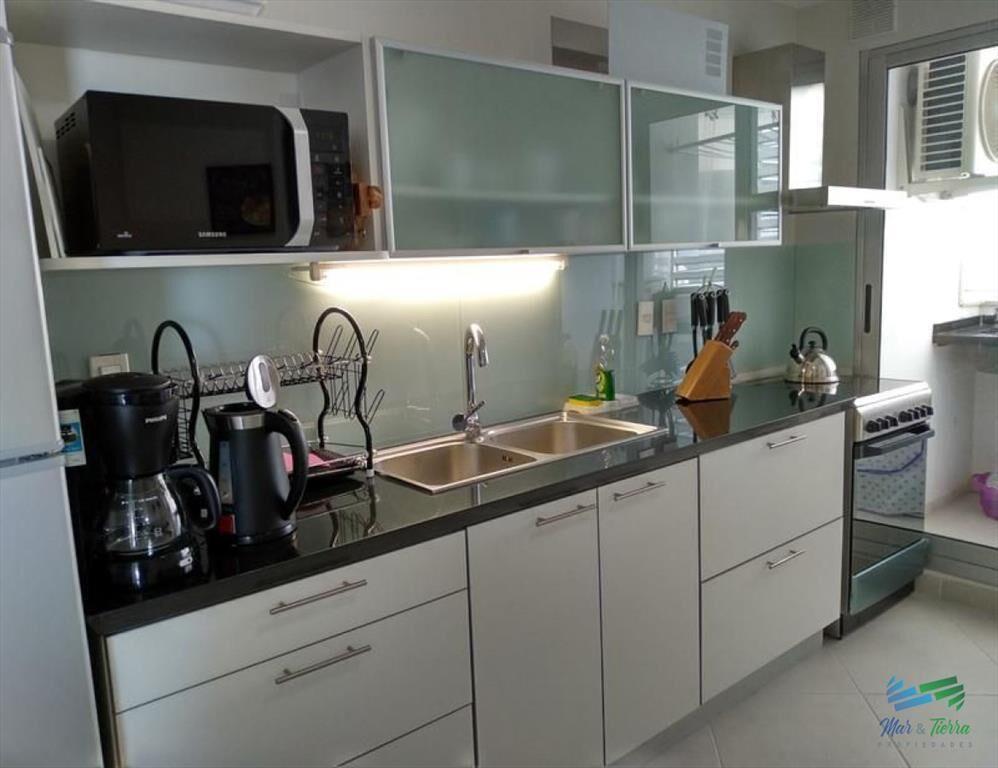 Alquilo por temporada apartamento 3 dormitorios con servici