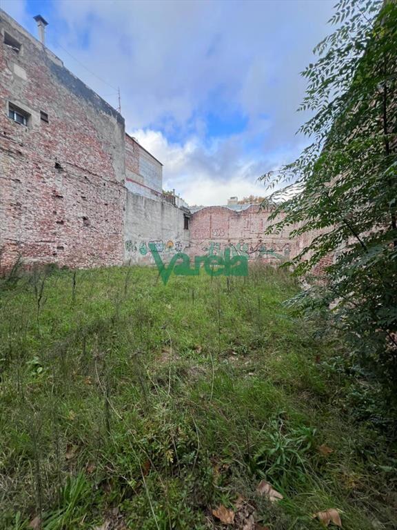 Venta terreno General Flores ideal edificio local