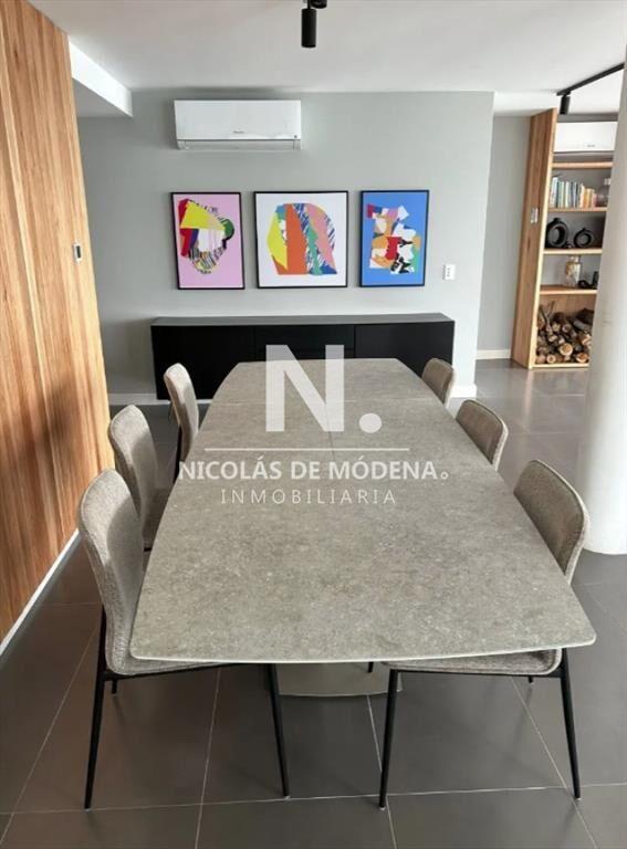 Vende apartamento Penthouse de 3 dormitorios con