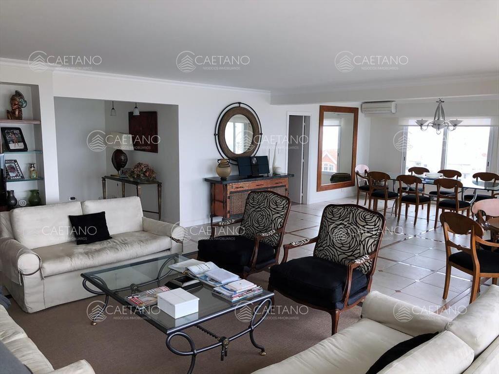 Apartamento alquiler temporario 4 dormitorios - Playa Mansa