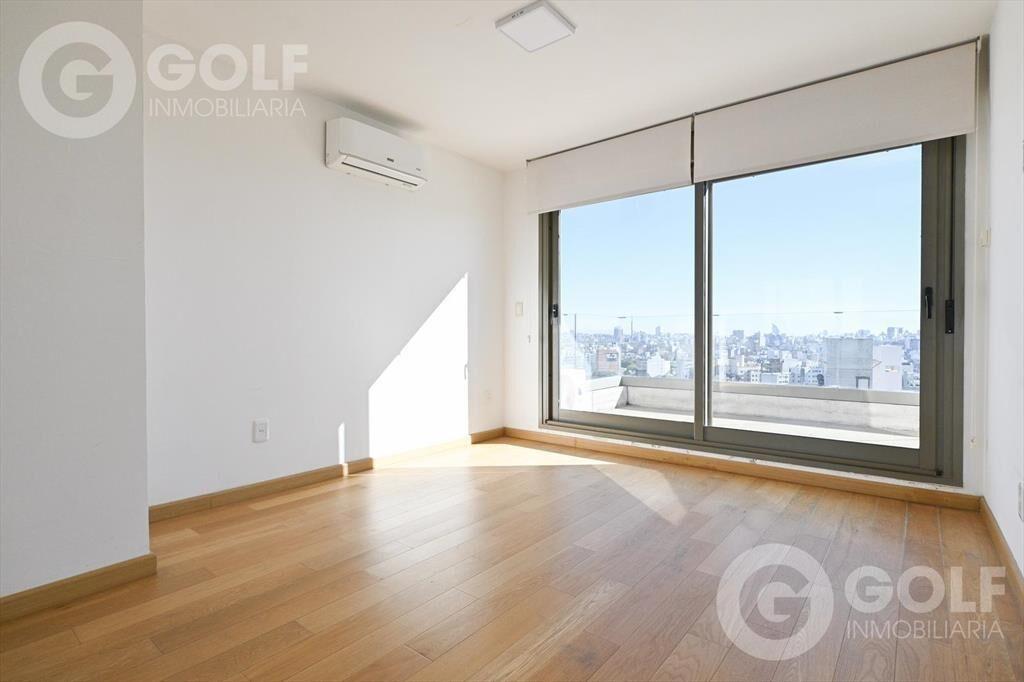 Venta de apartamento 2 Dormitorios y cochera doble en Punta