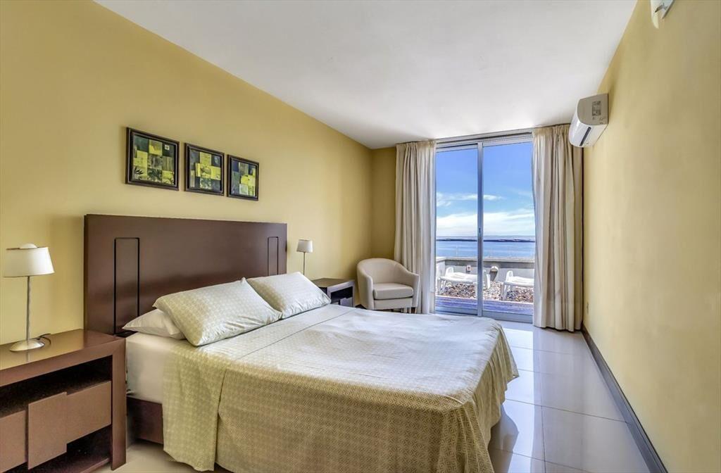 VENTA APARTAMENTO 3 DORMITORIOS PIRIAPOLIS