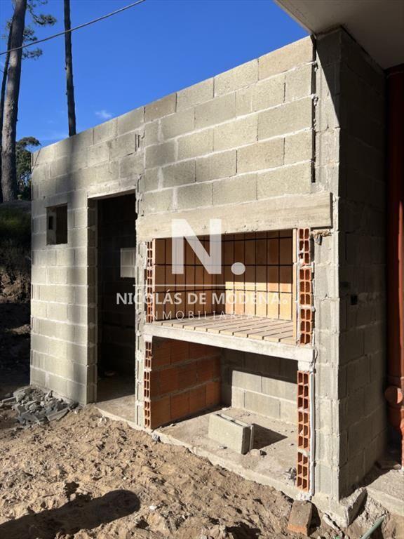 Casa a estrenar en Pinares, proyecto en obra, del