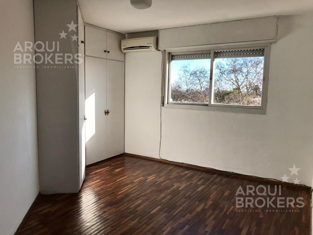 Apartamento 3 dormitorios en venta en Jacinto Vera con rent