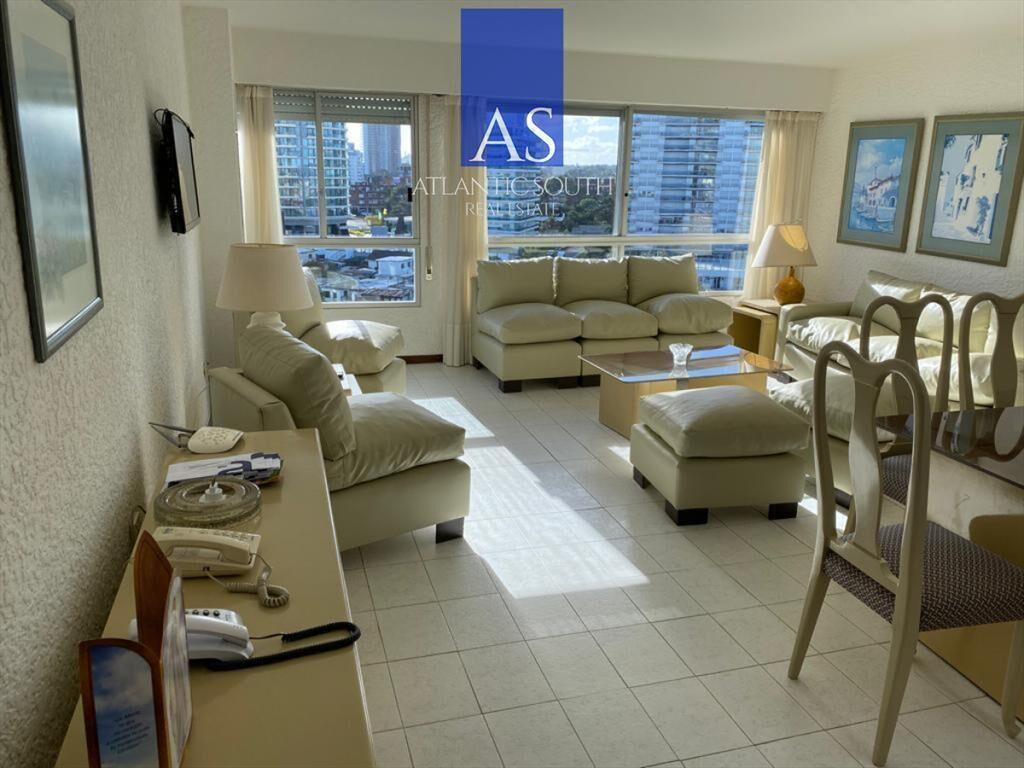 Oportunidad Apartamento en venta de 3 dormitorios