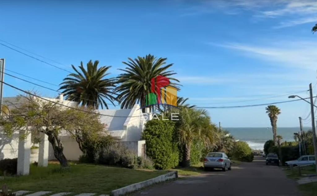 Hermosa casa a pasos del mar