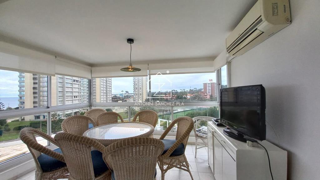 Departamento de 3 dormitorios + dependencia en venta, Playa
