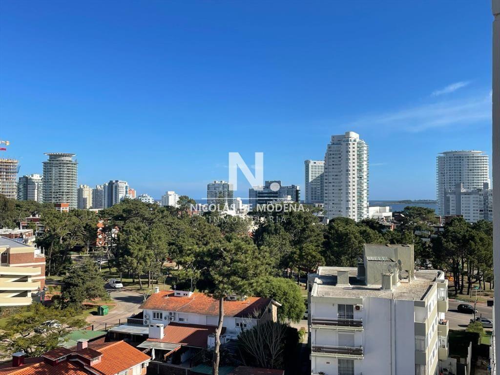 Apartamento de 3 dormitorios en Punta del Este