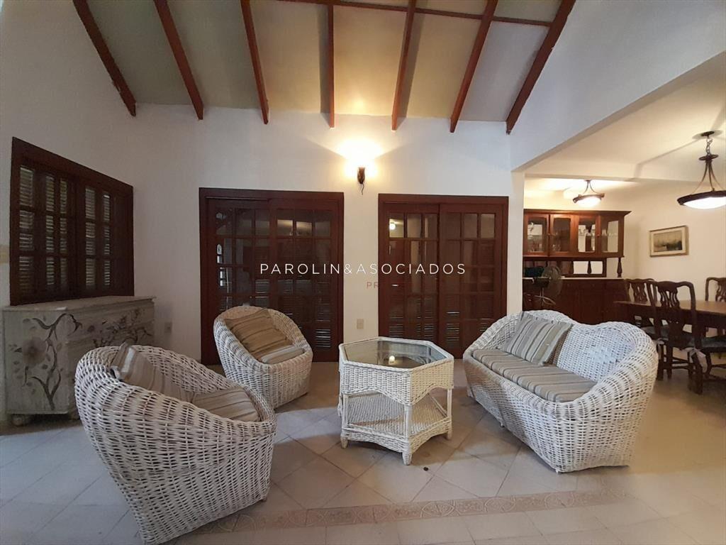 Linda casa en venta en La Barra, Punta del Este.