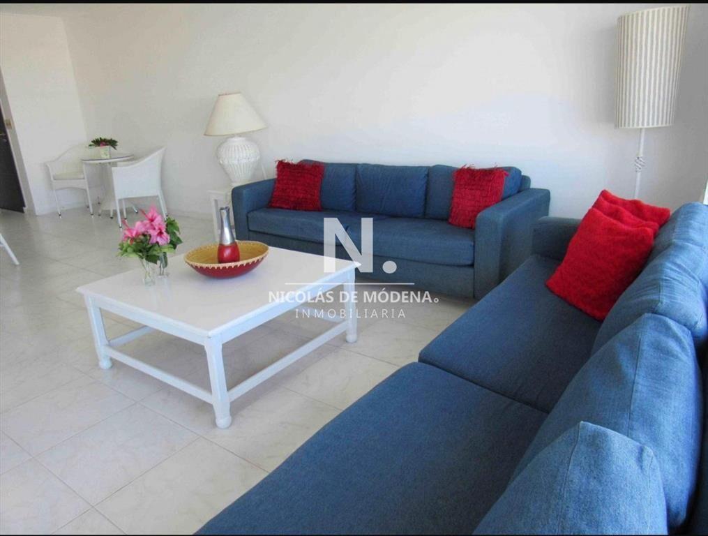 Venta y alquiler de apartamento en Esturión La