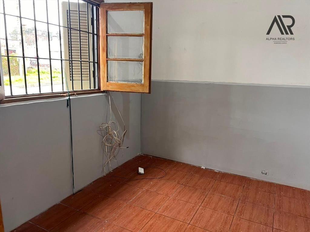 CASA ALQUILER SAYAGO AV MILLAN DOS A TRES DORMITORIOS SI...