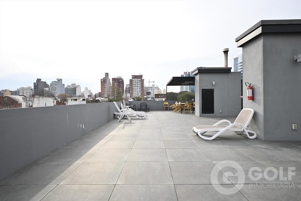 AMPLIO MONOAMBIENTE AL FRENTE CON TERRAZA Y GARAJE, A ESTRE