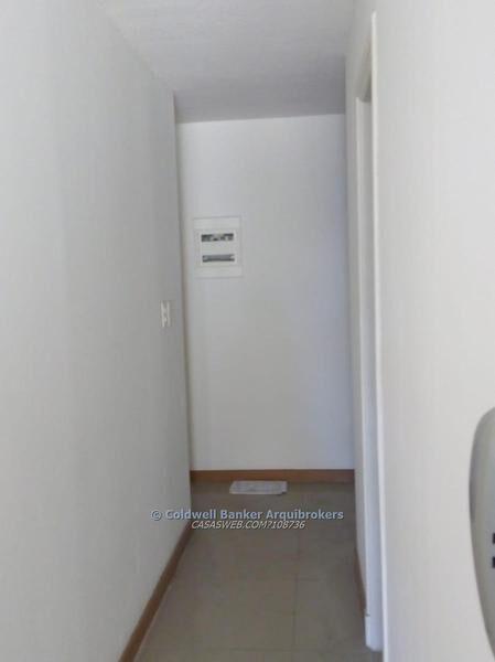 Apartamento monoambiente en venta con renta en Tres Cruces