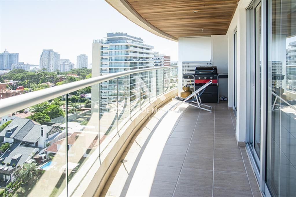 Apartamento en Venta de 3 dormitorios en Playa ,