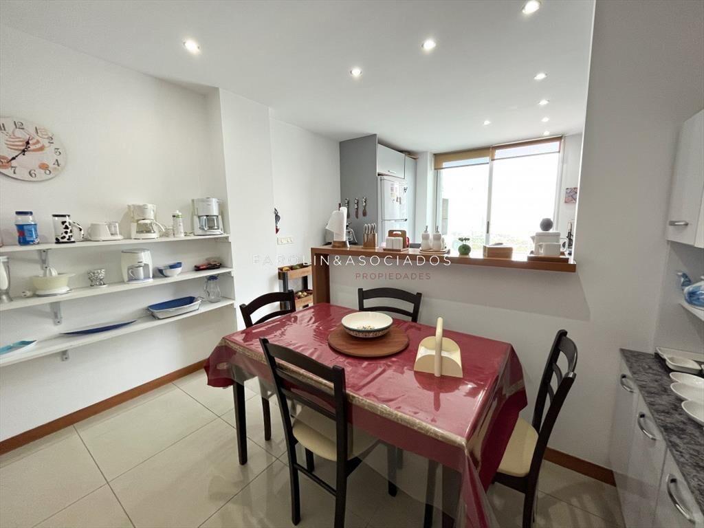Amplio penthouse en torre 360, Punta del Este.