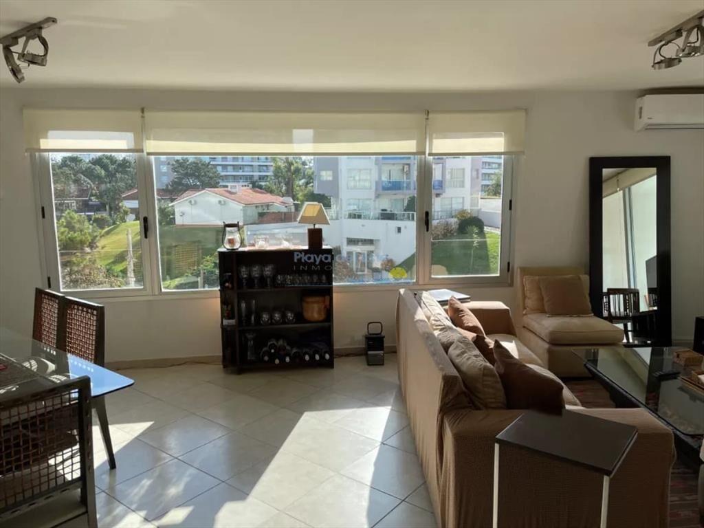 Apartamento en Punta del Este, Brava