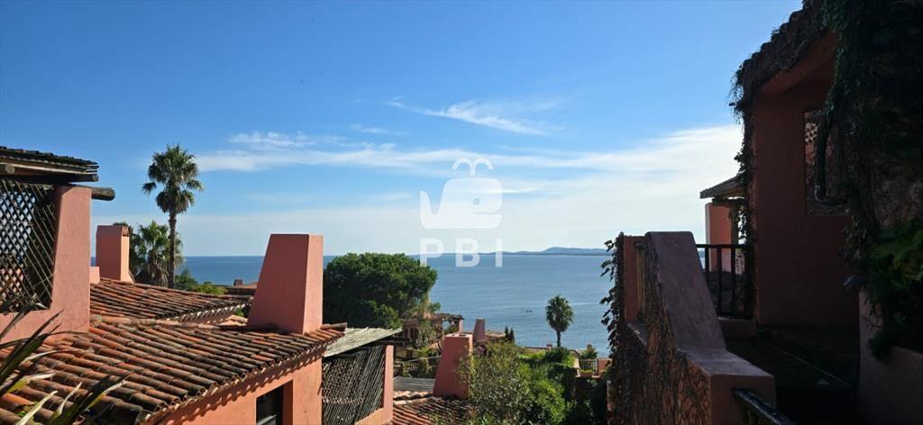 Venta aprtamento en Punta Ballena, espectacular -