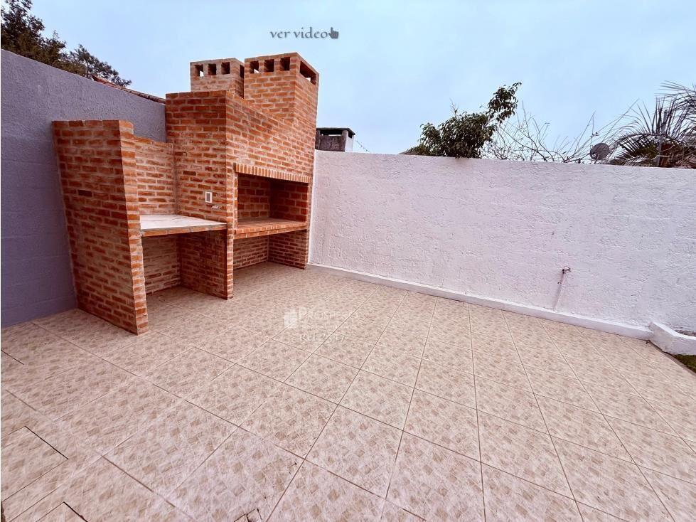 2347/2 casa ph 3 dorm Lomas solymar 2plantas c/cochera parri