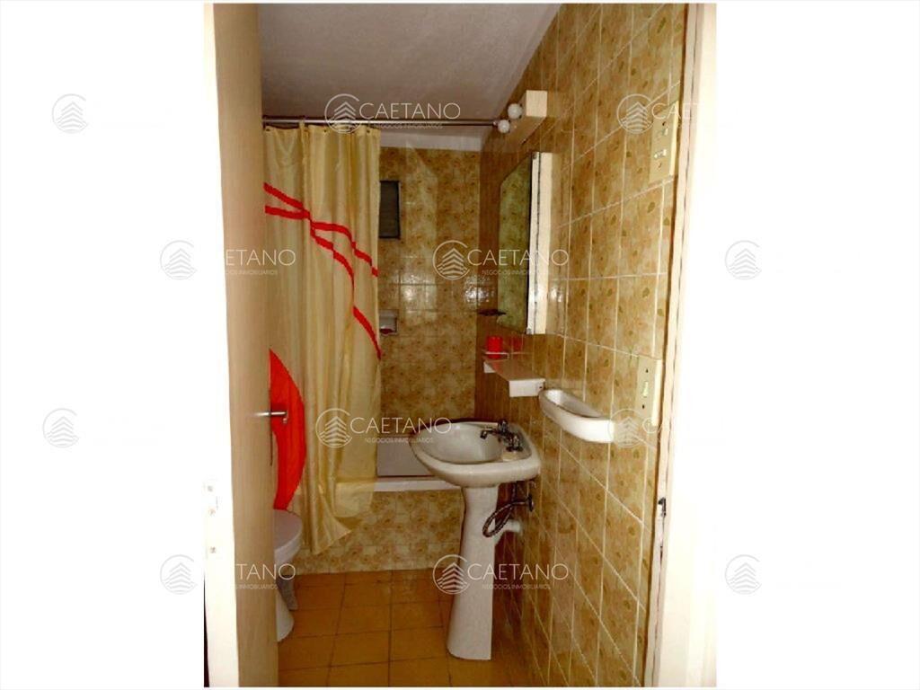 Roosevelt: Apartamento en venta y alquiler.