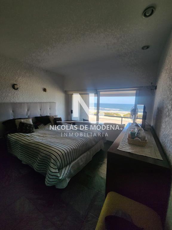 Vende apartamento de 1 dormitorio en Punta del Este, con vi