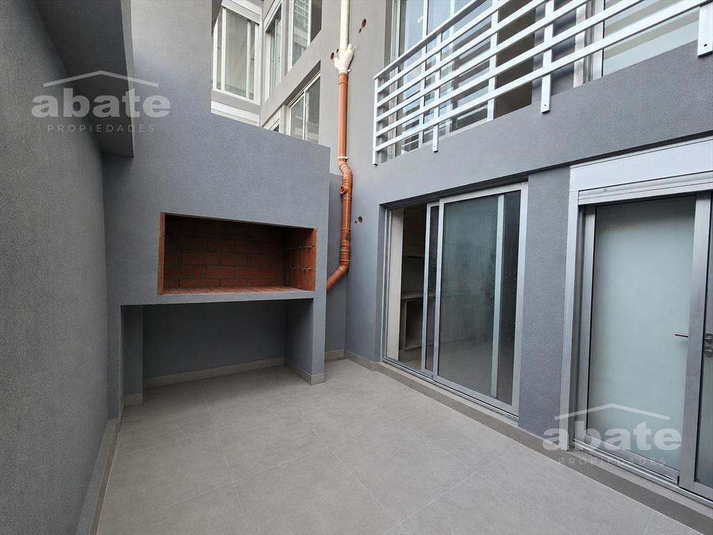 Venta apartamento 1 Dormitorio en Cordón gran patio con Par