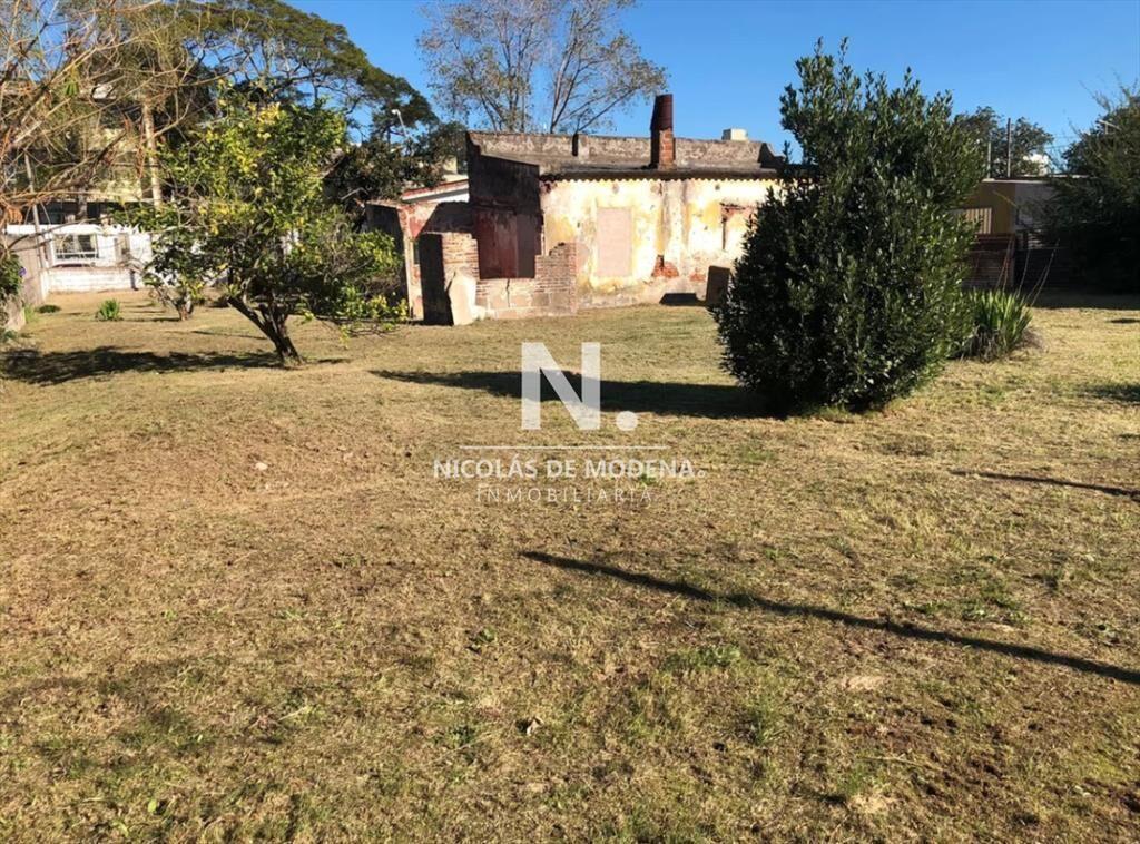 Lote apto para construir en altura en el Centro