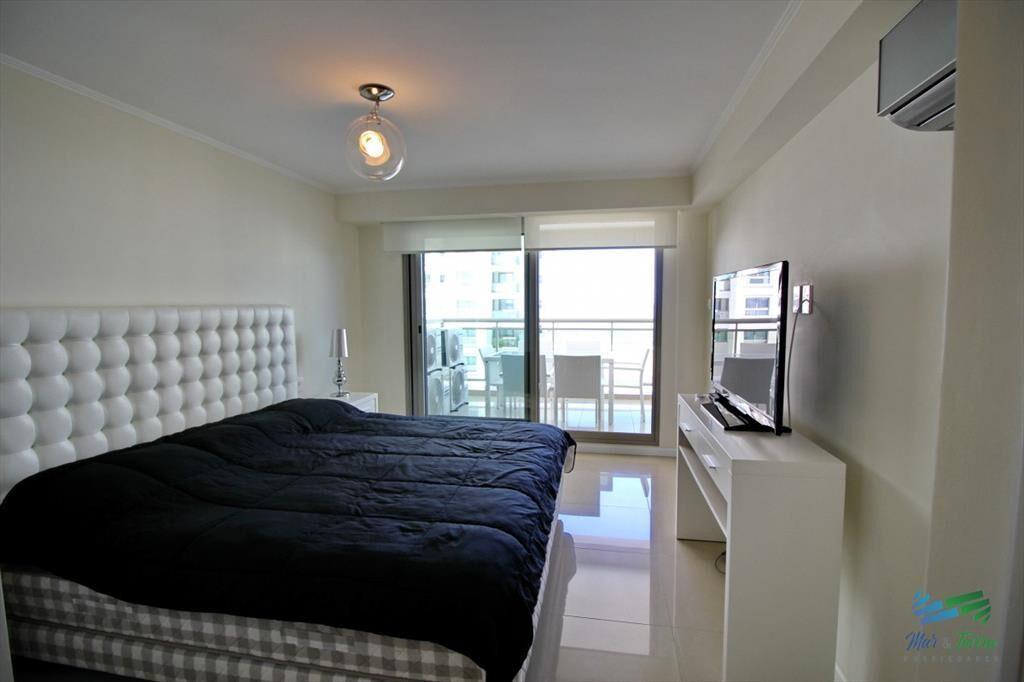 Alquila apartamento Imperiale de 3 dormitorios, primera lin