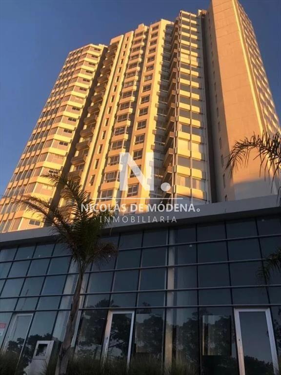 Venta de local en Punta del Este.