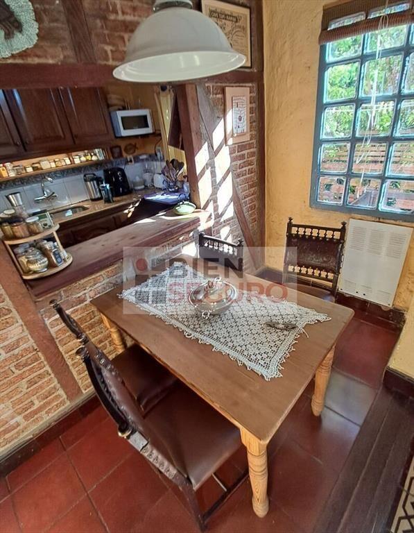 Cómodo apartamento al fondo, de 4 dormitorios en venta en P