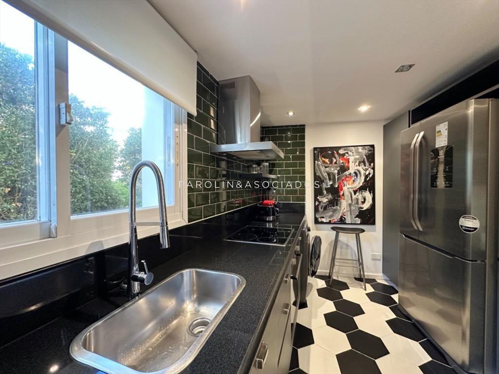 Duplex en Venta de 3 Dormitorios en Millenium del