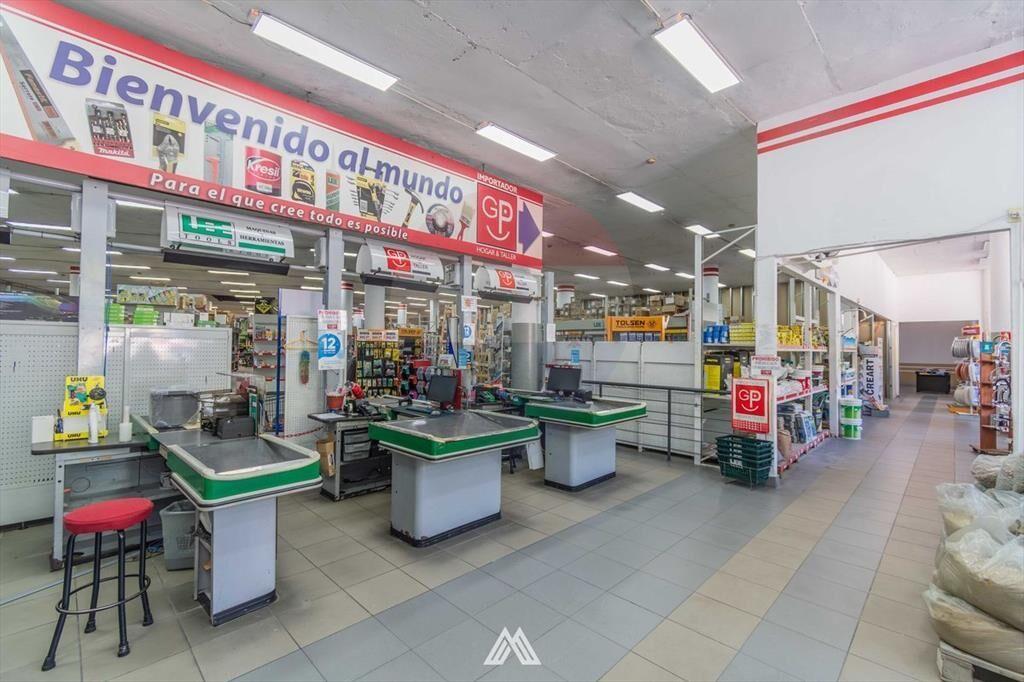 ALQUILER TERRENO CON LOCAL EN LA COMERCIAL