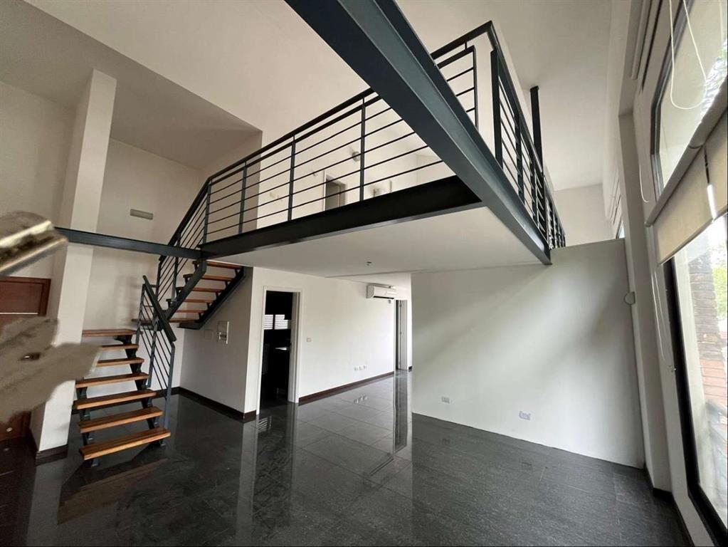 LOFT MUY AMPLIO EN DIAMANTIS