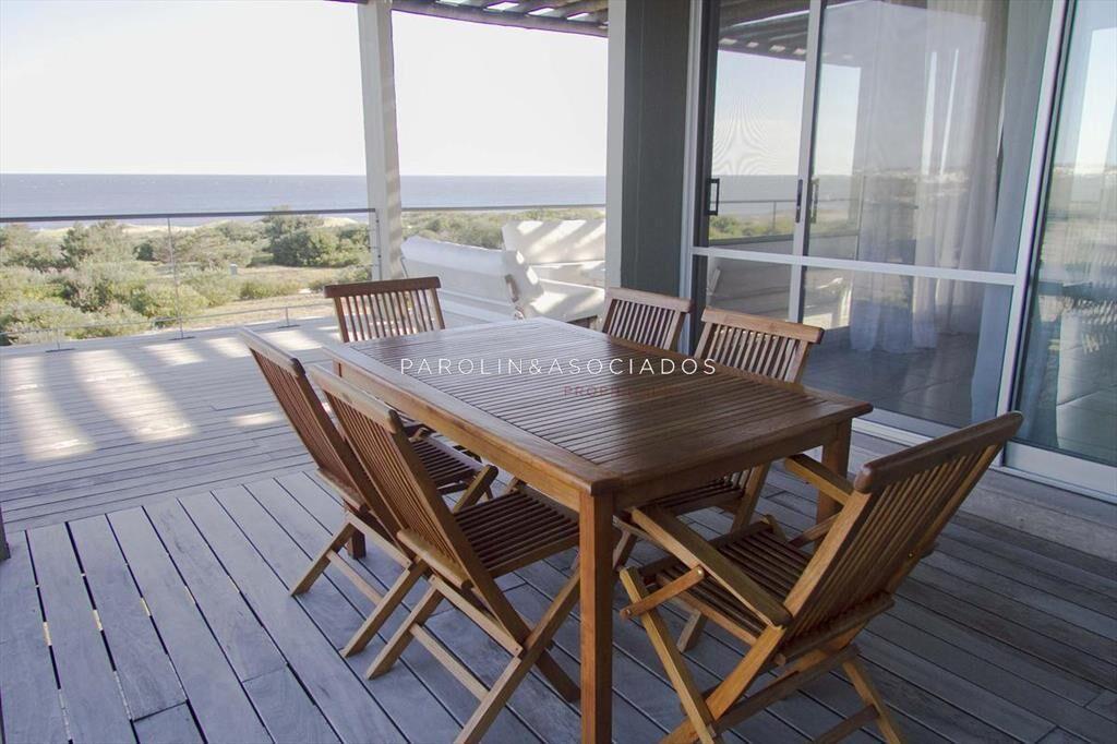 CASA DE 4 DORMITORIOS EN LA JUANITA, JOSE IGNACIO