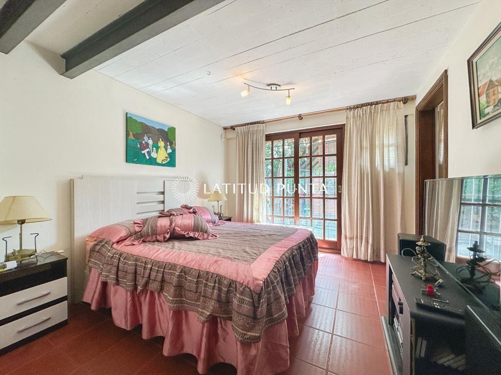 Casa en Jardines de Córdoba, 3 suites más
