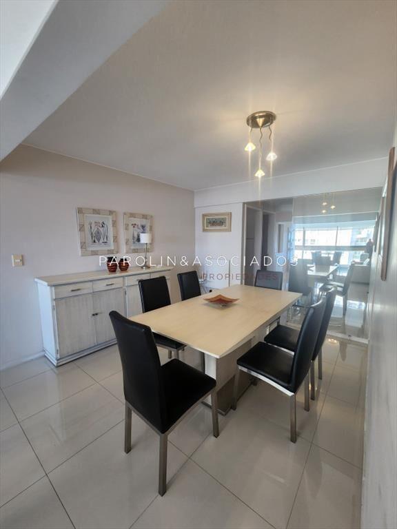 Vende apartamento en Brava, Punta del Este de 2 dormitorios