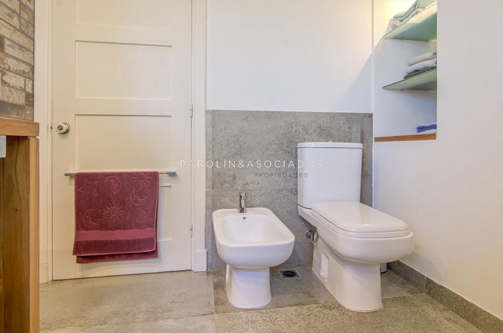 Casa de 6 dormitorios en PenÃ­nsula-Punta del