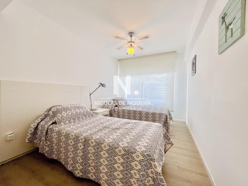 Apartamento de 2 Dormitorios en Montoya, La Barra