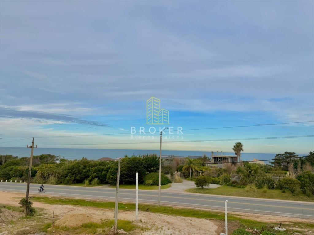 Venta terreno La Barra Punta Piedras vista al mar