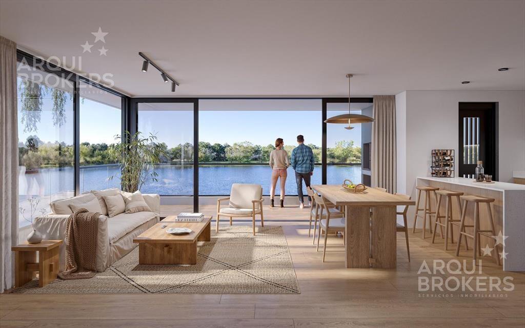 Apartamento de dos dormitorios en venta en Carrasco Este -