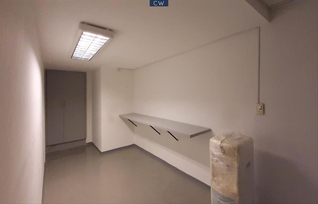 - ALQUILER - VENTA - OFICINA - CENTRO - PLAZA CAGANCHA -