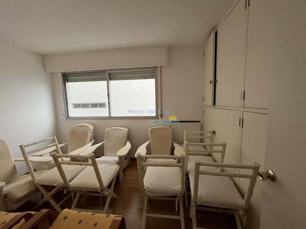Apartamento en venta, puerto Punta del Este.