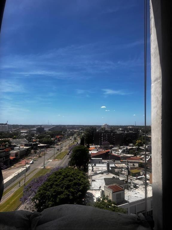 piso alto 2 dormitorios y amplia terraza