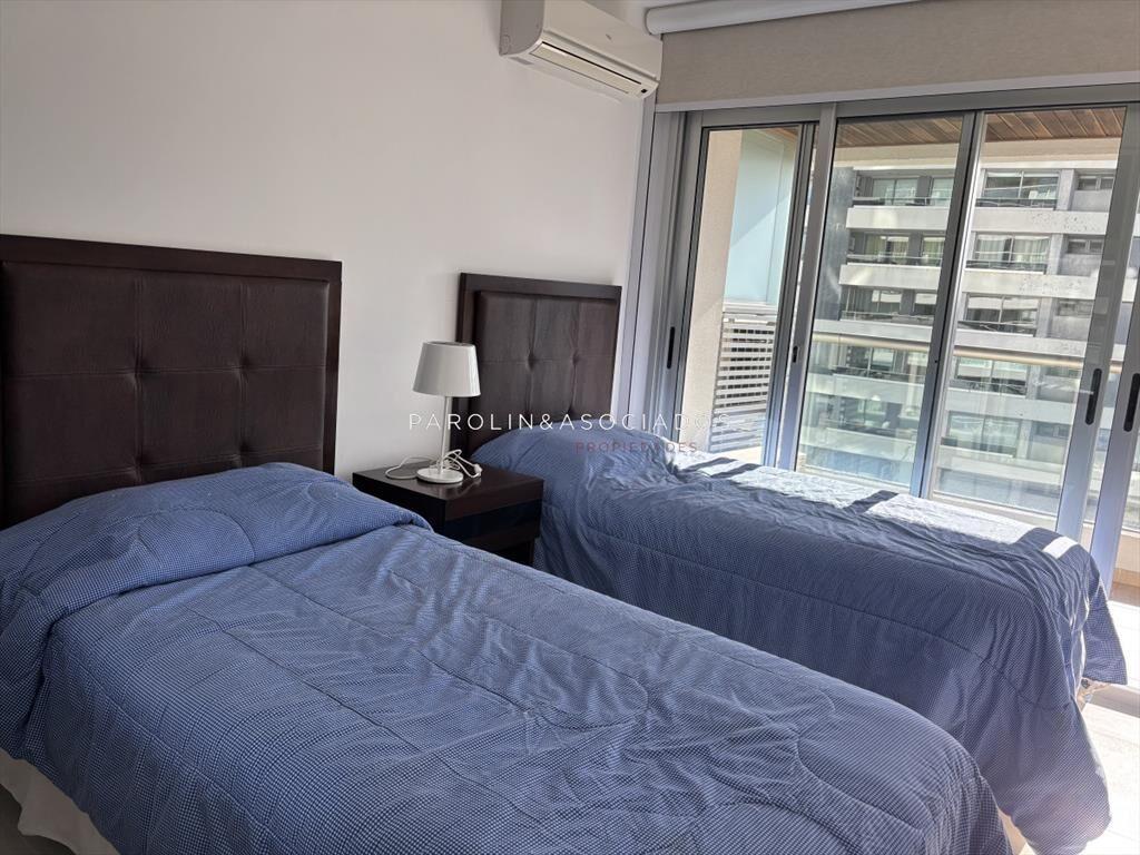 Apartamento en venta en Icon Tower, Punta del