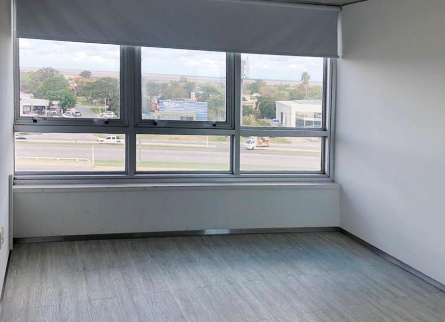 VENTA CON RENTA - OFICINA - CARRASCO - PTE. AMERICAS