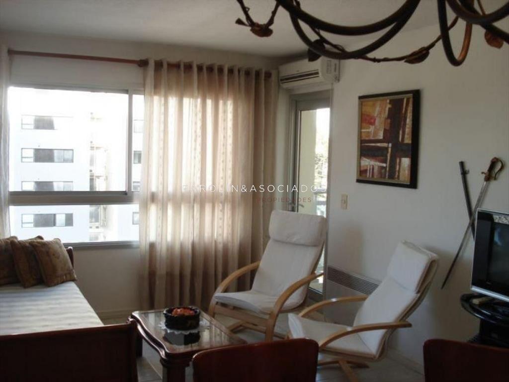 Apartamento en venta de 2 dormitorios en Punta