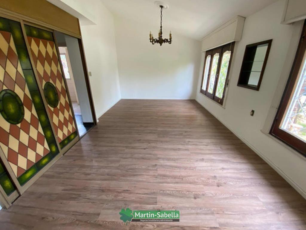 Casa en Venta - MalvÃ­n