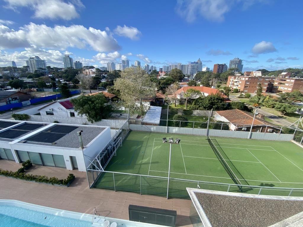 VENTA APARTAMENTO 2 DORMITORIOS EDIFICIO ALEXANDER BOULEVAR